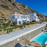 Halcyon And Naxos Aparthotel
