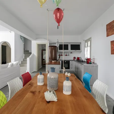 Aparthotel Halcyon Suites And Villas Naxos Agios Thaleleos
