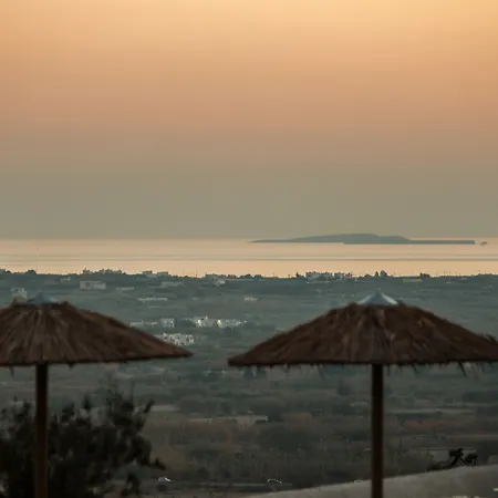 Halcyon Suites And Villas Naxos Aparthotel